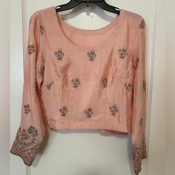 Light Pink Saree (With pleats) - Picture 2 of 6